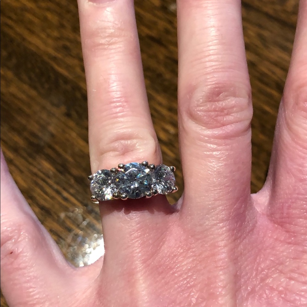 3 ct. CZ ring set in sterling silver - Picture 4 of 5